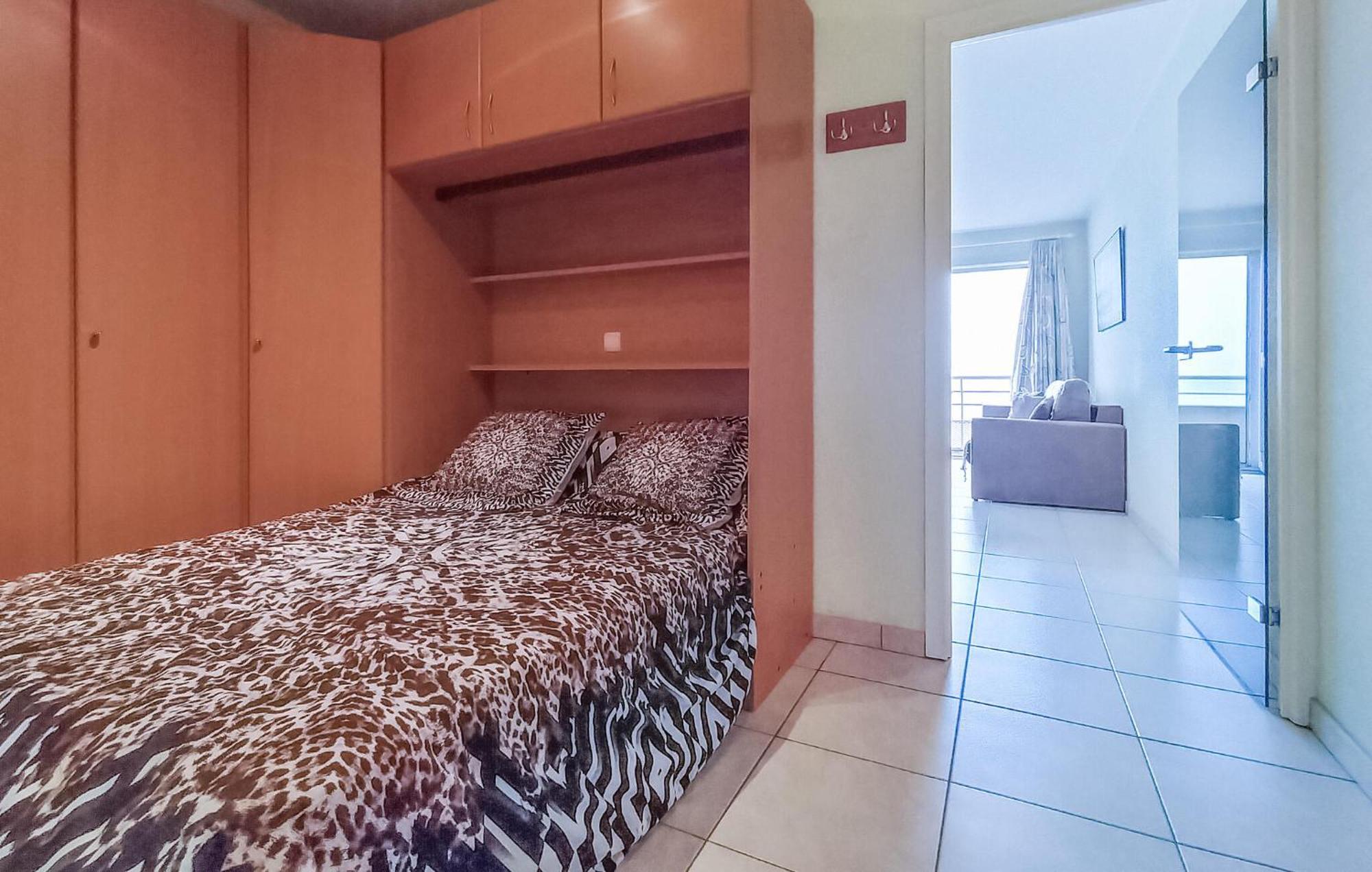 Awesome Apartment In Oostende With House Sea View מראה חיצוני תמונה